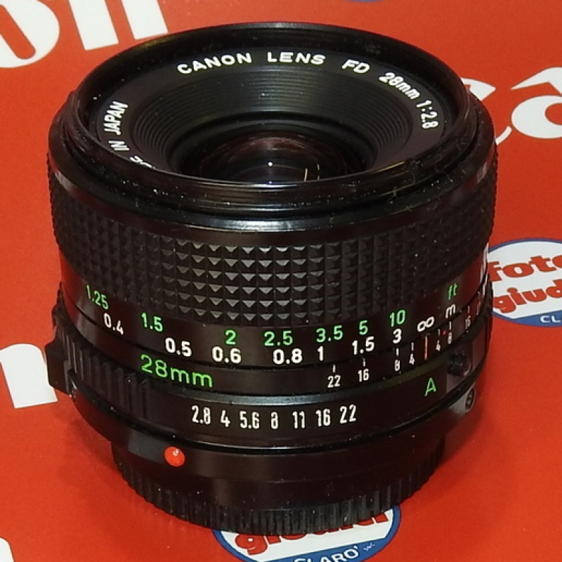 独特の上品 Canon FD 28mm/2.8 フィルムカメラ